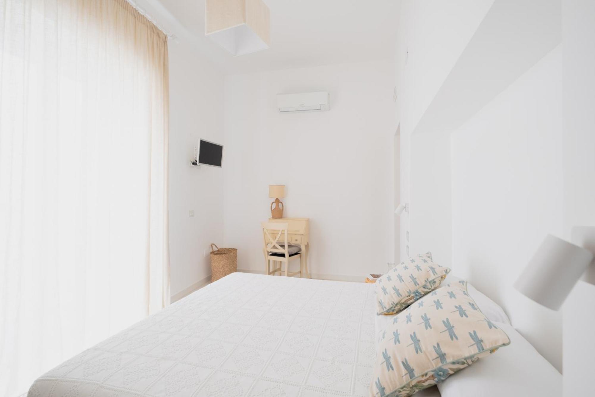 ヴィエステ Casa Giulia Bed & Breakfast エクステリア 写真