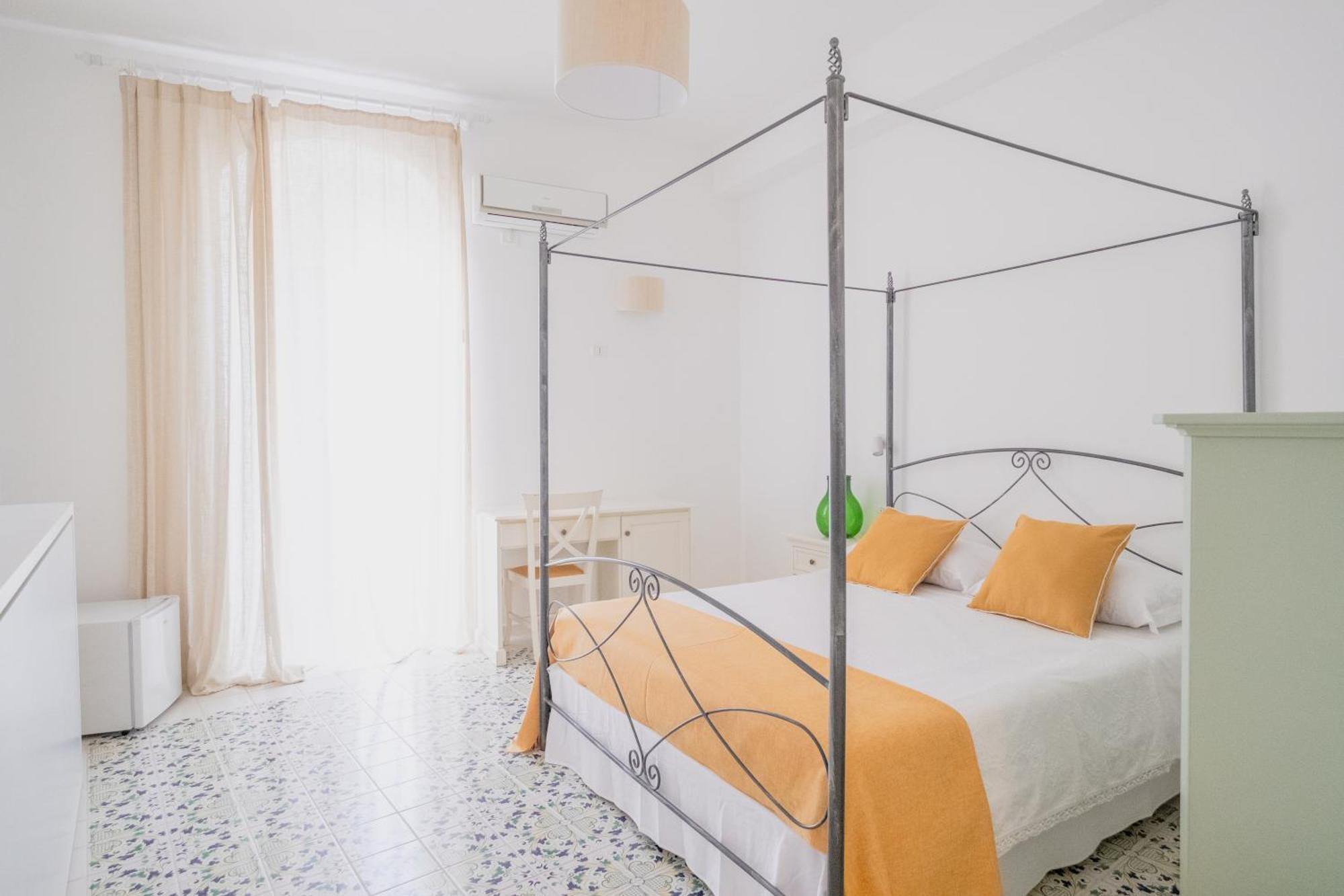 ヴィエステ Casa Giulia Bed & Breakfast エクステリア 写真