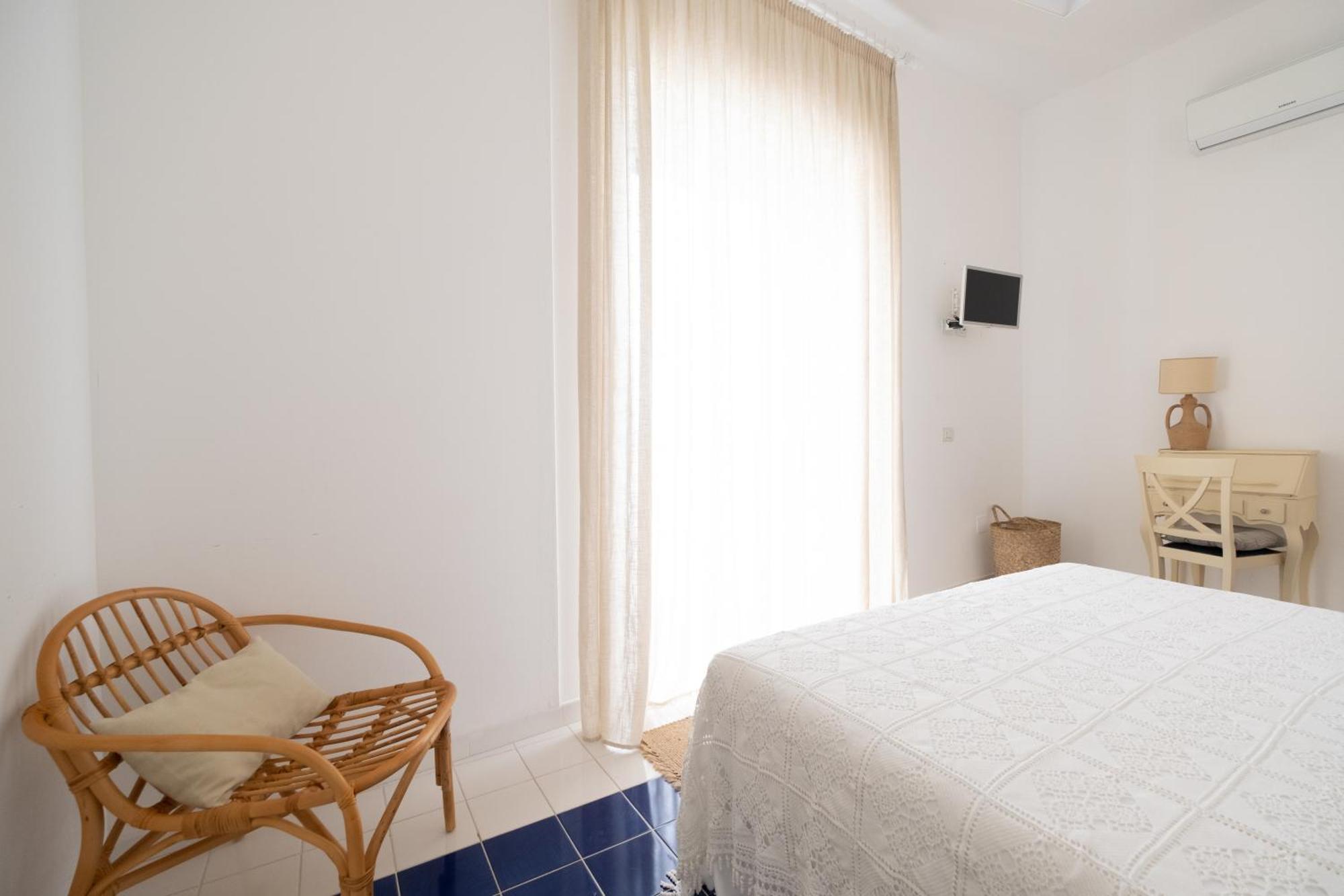 ヴィエステ Casa Giulia Bed & Breakfast エクステリア 写真