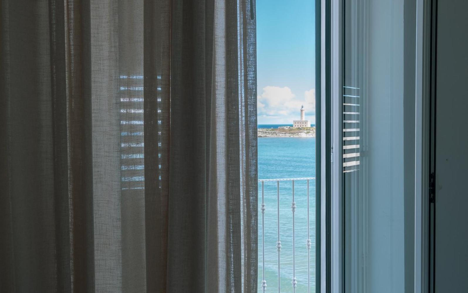 ヴィエステ Casa Giulia Bed & Breakfast エクステリア 写真